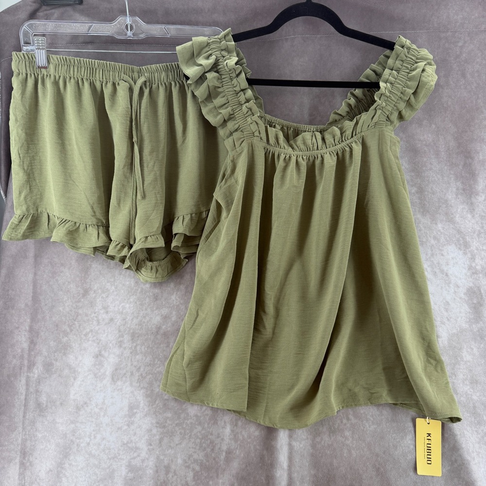 KFUBUD Olive Green Ruffle Two Piece Set Sleeveless Top and Shorts NWT Size L